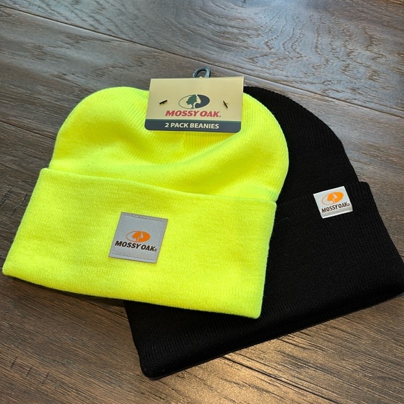 Mossy Oak Two Pack knit wide Cuffed Beanies, logo patch - OSFM - Picture 1 of 7